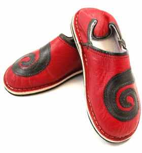 Babouches Amazigh spirale rouge et noir